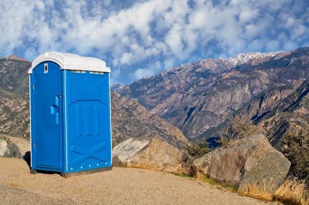 Portable Toilet Options We Offer in Alvin, TX